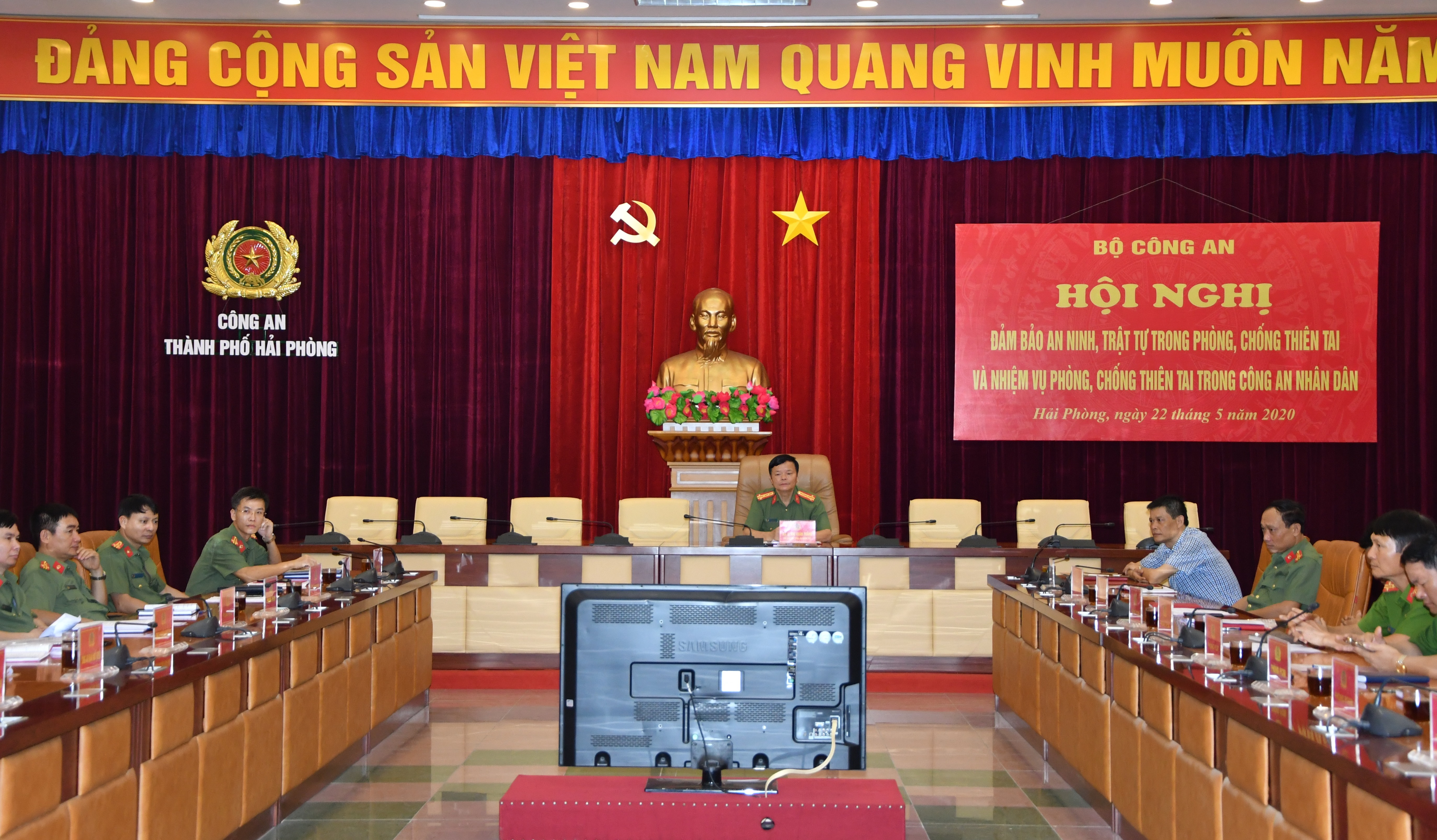 Lực lượng Công an nhân dân chủ động và làm tốt công tác bảo đảm an ninh trật tự trong phòng, chống thiên tai và nhiệm vụ phòng, chống thiên tai